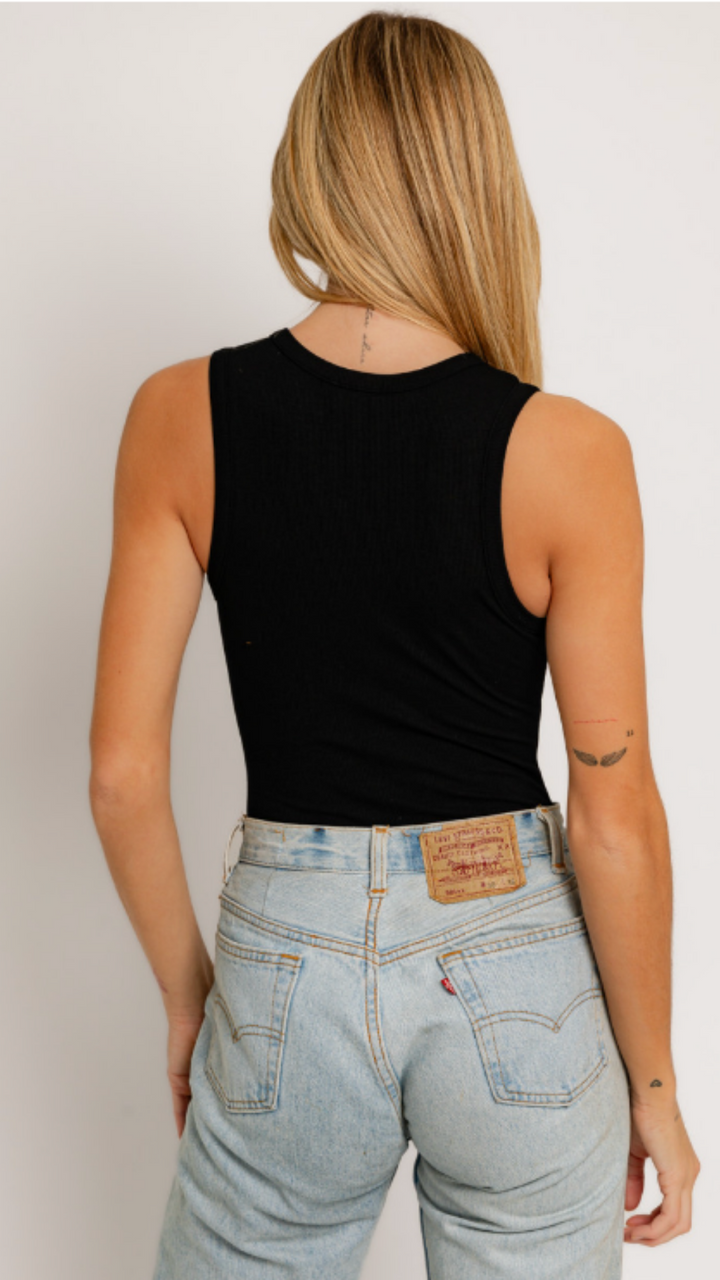 Black Round Neck Sleeveless Bodysuit