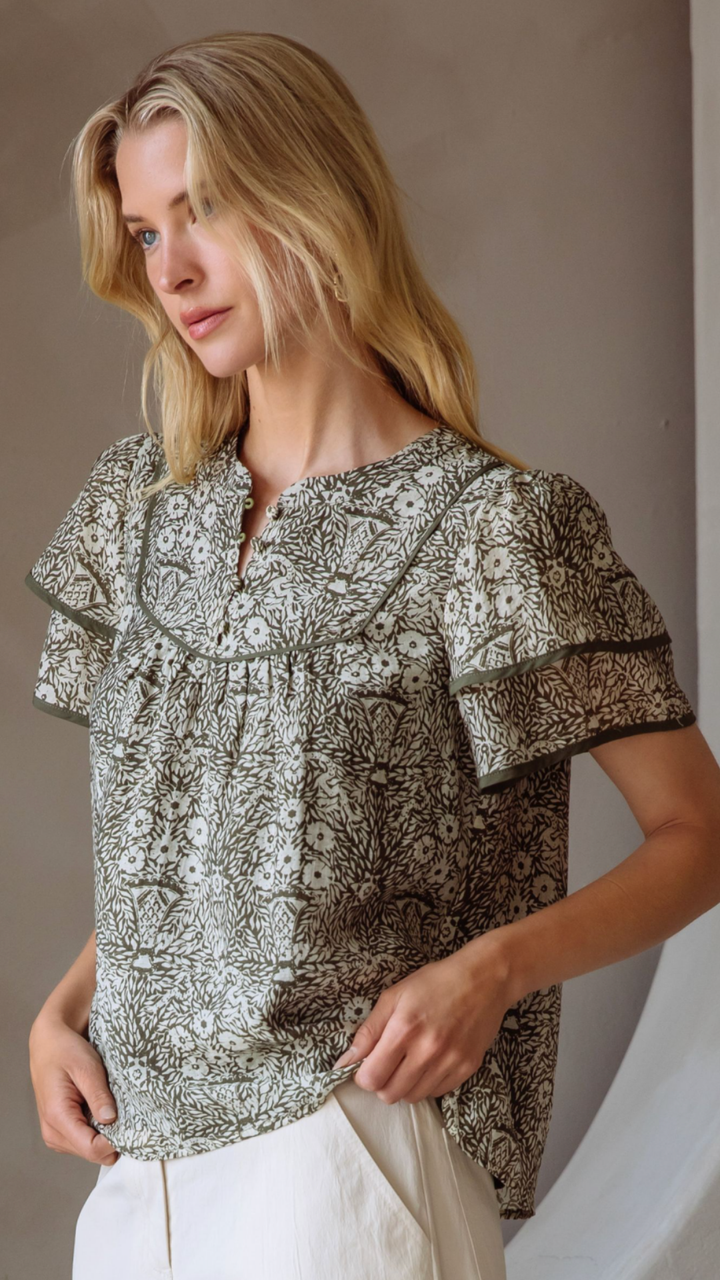 Ruffled Sleeve Printed Blouse