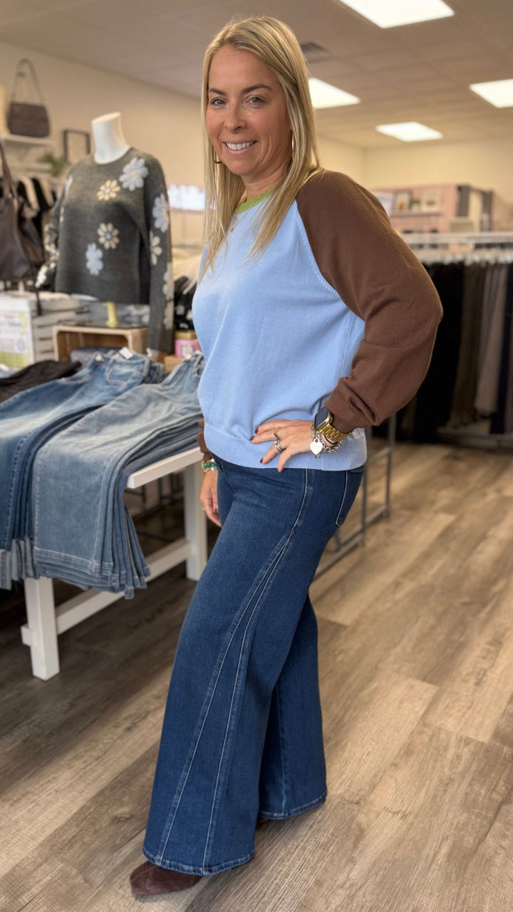 Mid Rise Dark Wash Full Length Seamed Wide Leg Jeans