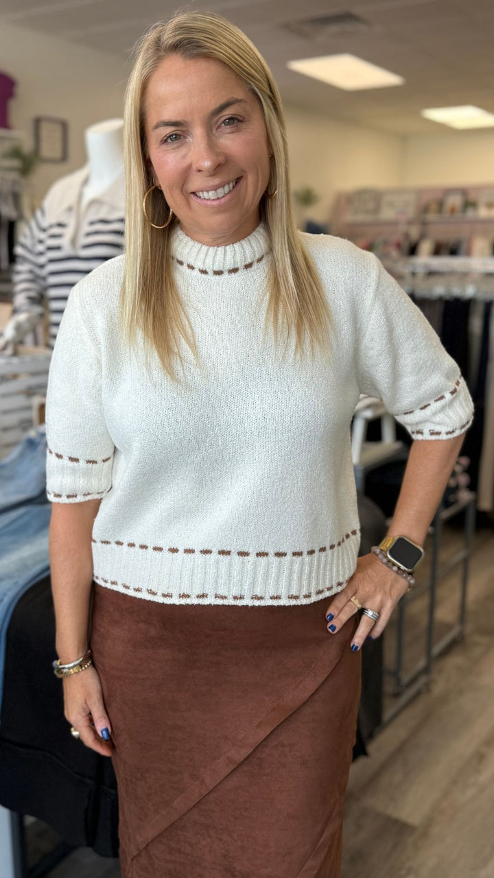 Brown Stitch Detail Short Sleeve Sweater