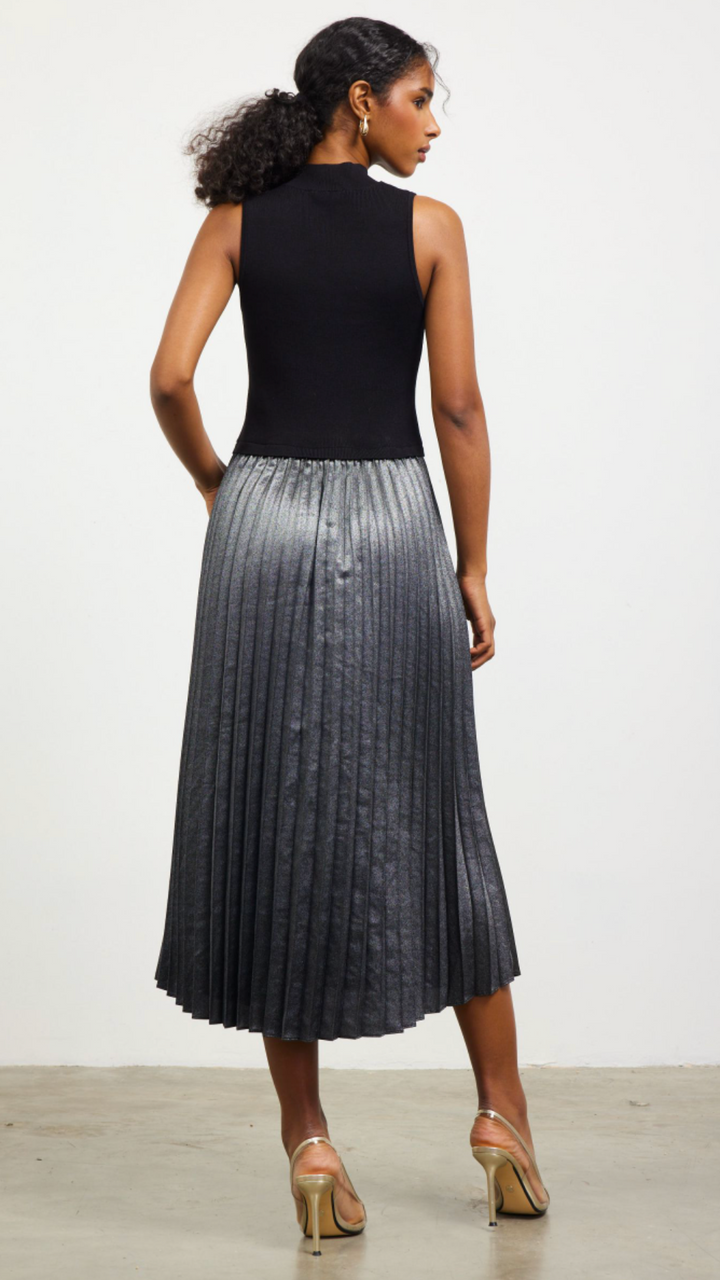 Pleated Contrast Mock Neck Dress