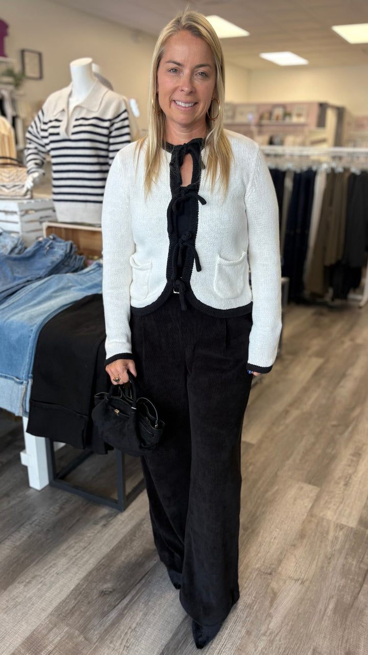 Contrast Piping Detail Front Tie Closure Cardigan