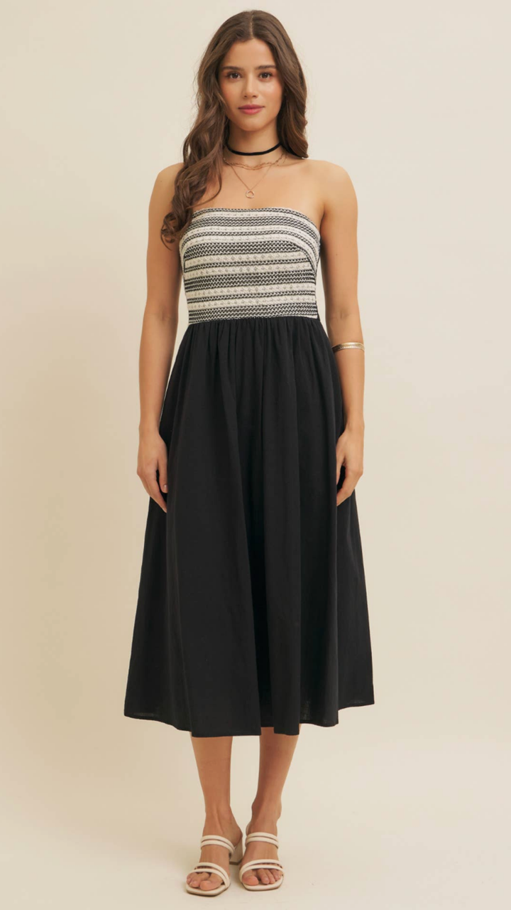 Crochet Contrast Tube Top Midi Dress With Pockets