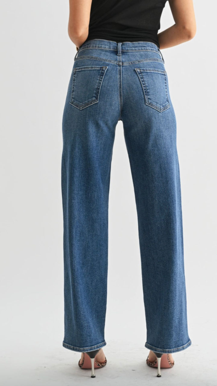 Mid Rise Medium Wash Full Length Straight Jeans
