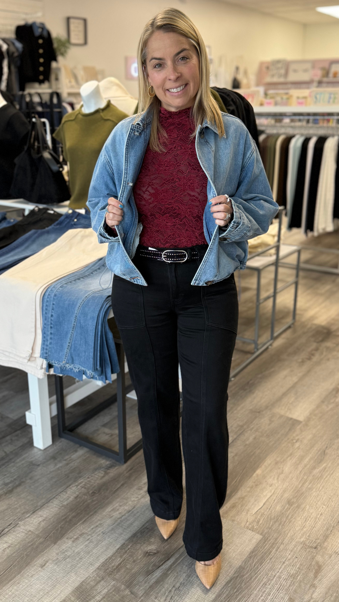 Mid Rise Black Classic Straight With Button Detail Jeans