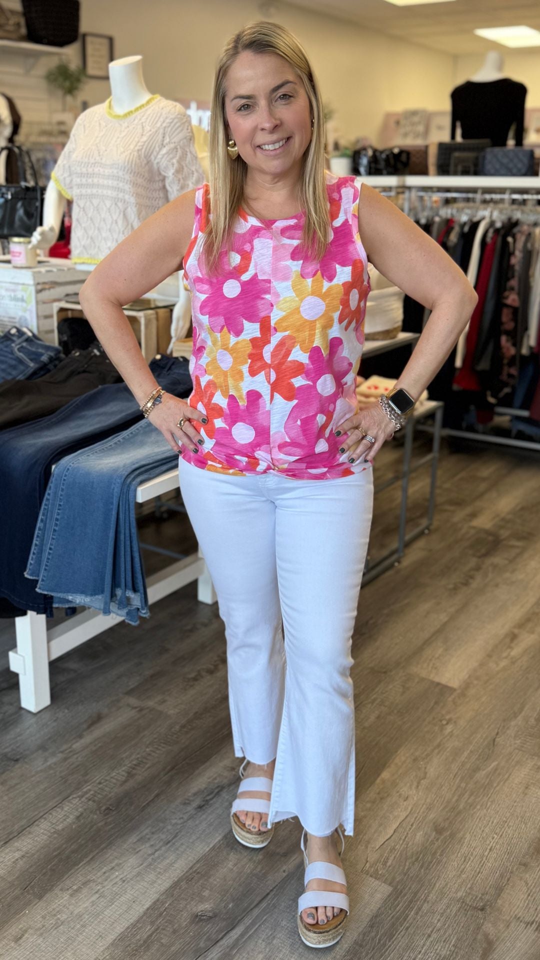 Floral Print Twisted Hem Tank