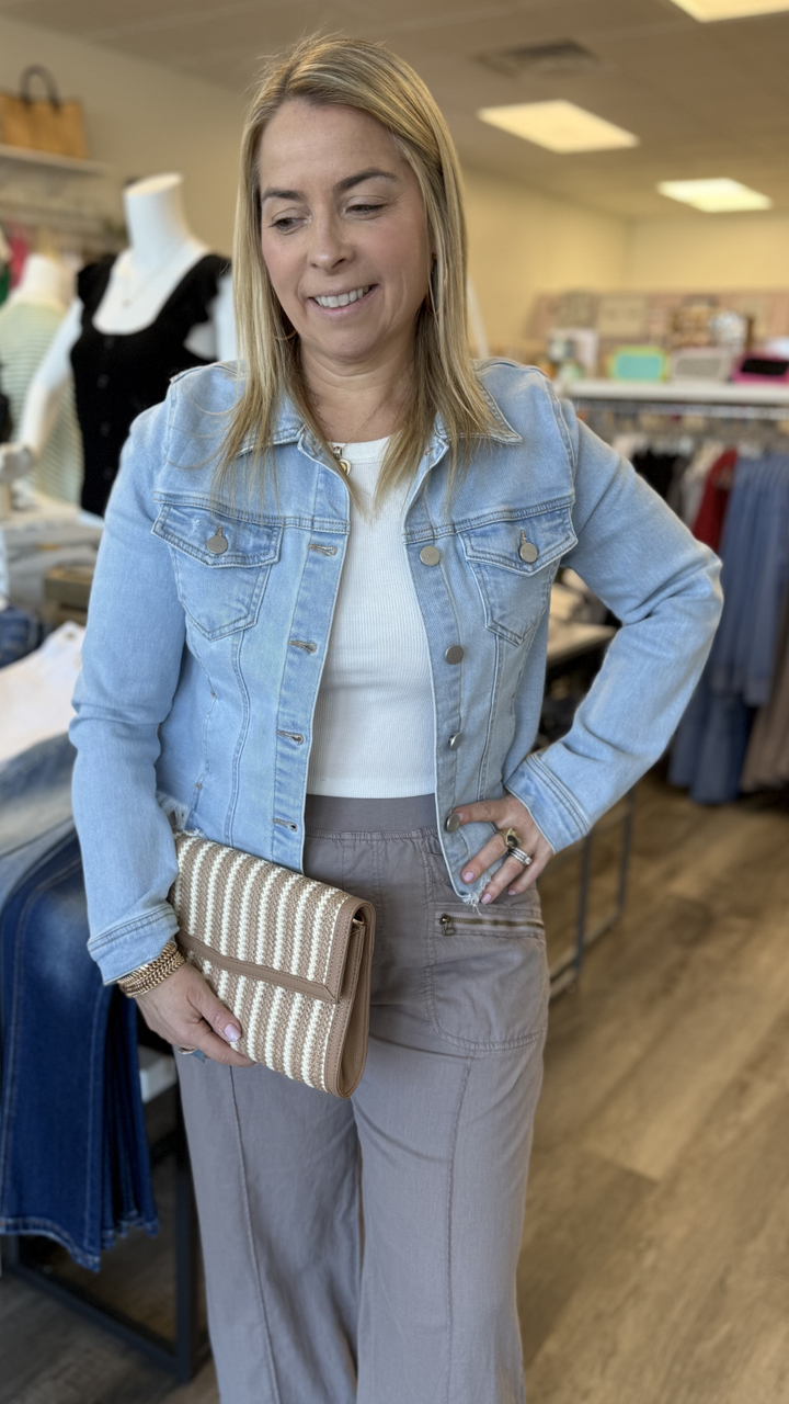 Light Wash Irregular Frayed Hem Denim Jacket