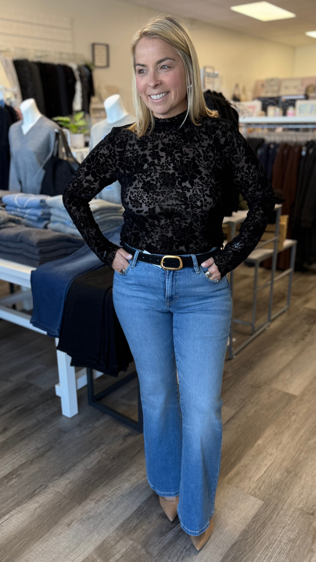 Black Floral Lace Velvet Undersweater