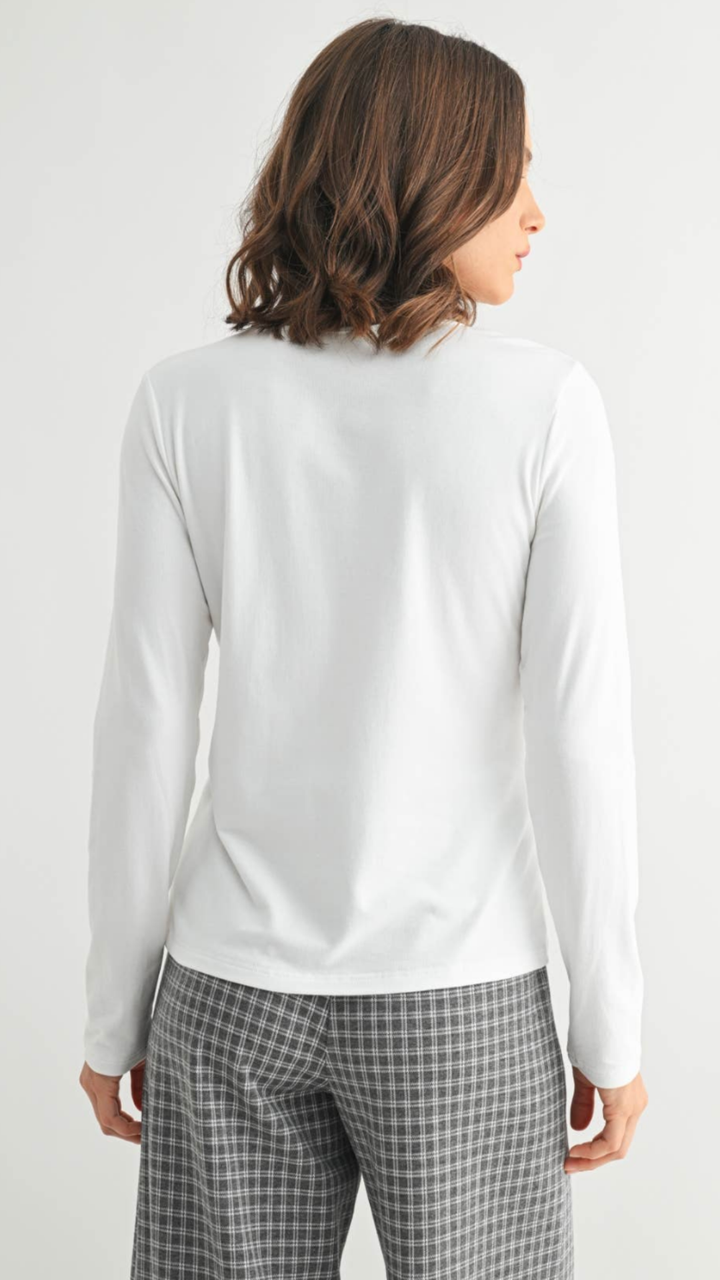 White Round Neck Long Sleeve Top