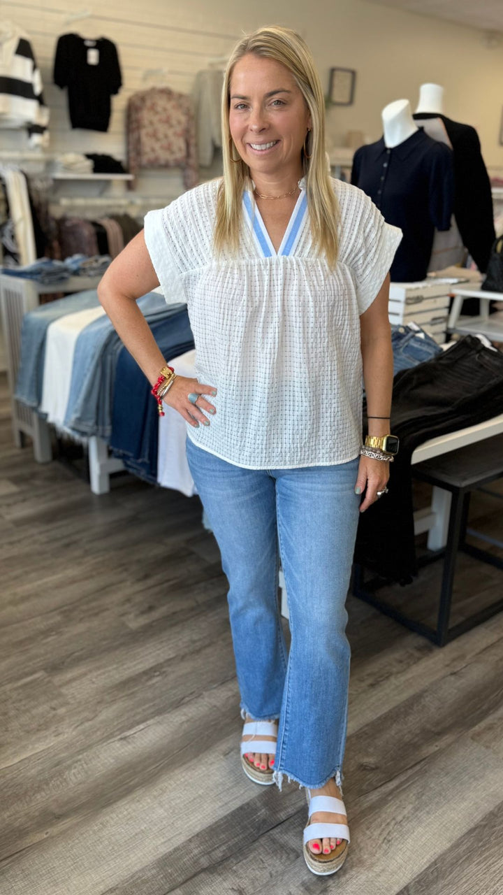 Contrast Trim Dobby Texture Top