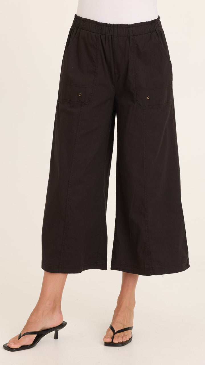 Black Gottfried Poplin Gaucho Crop Pants