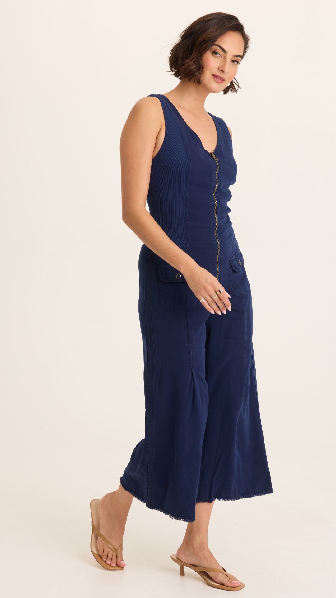 Airdale Pigment Linette Twill Zip Up V Neck Jumpsuit