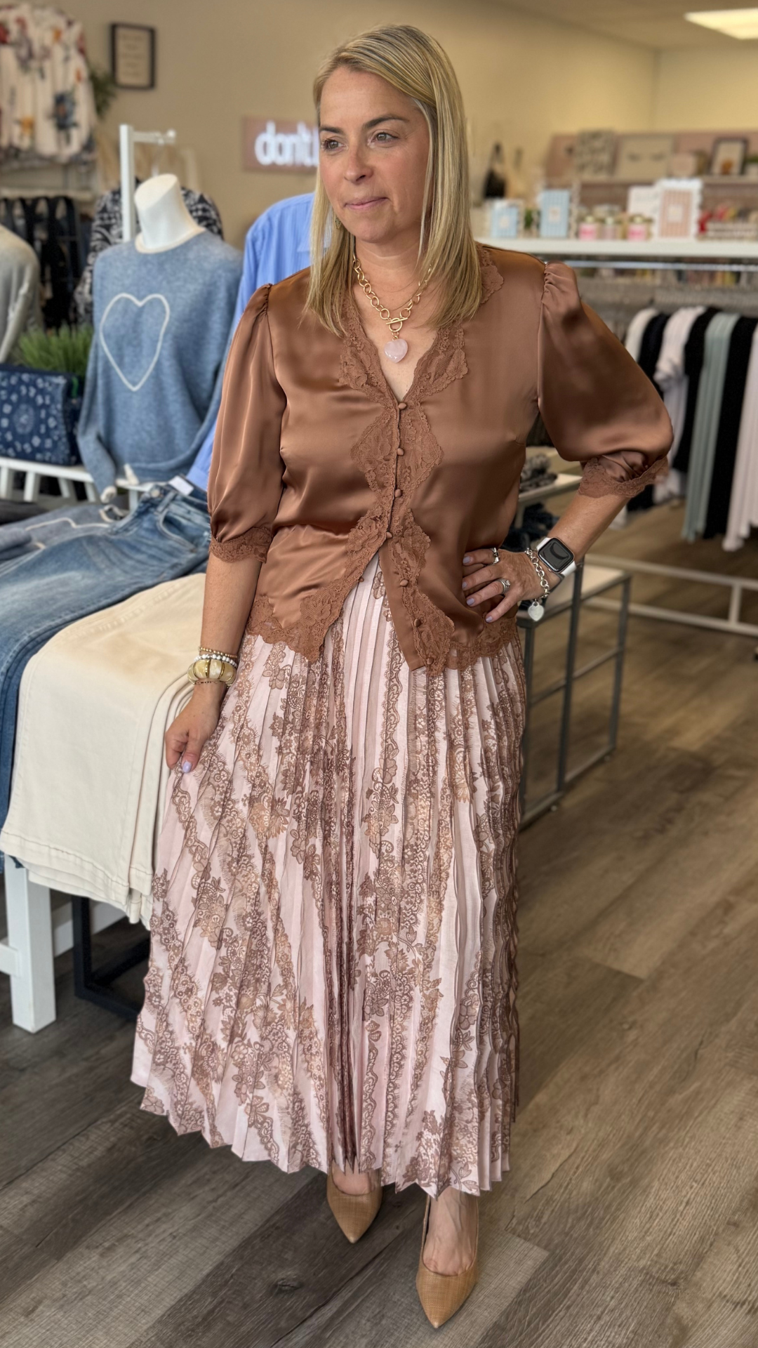 Mocha Mousse Floral Lace Blouse