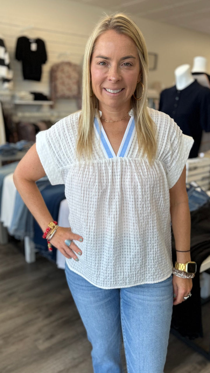 Contrast Trim Dobby Texture Top