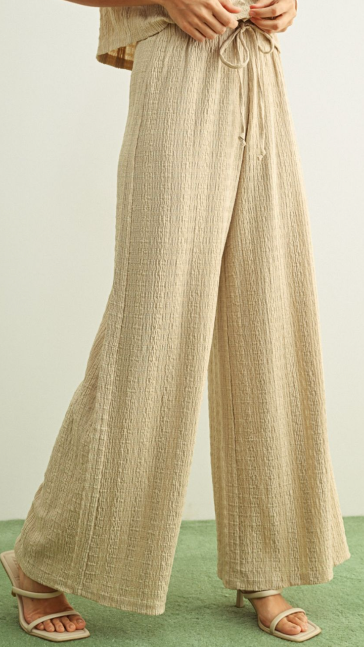 Tan Crinkled Fabric Sleeveless Button Front Top And Bottoms Set