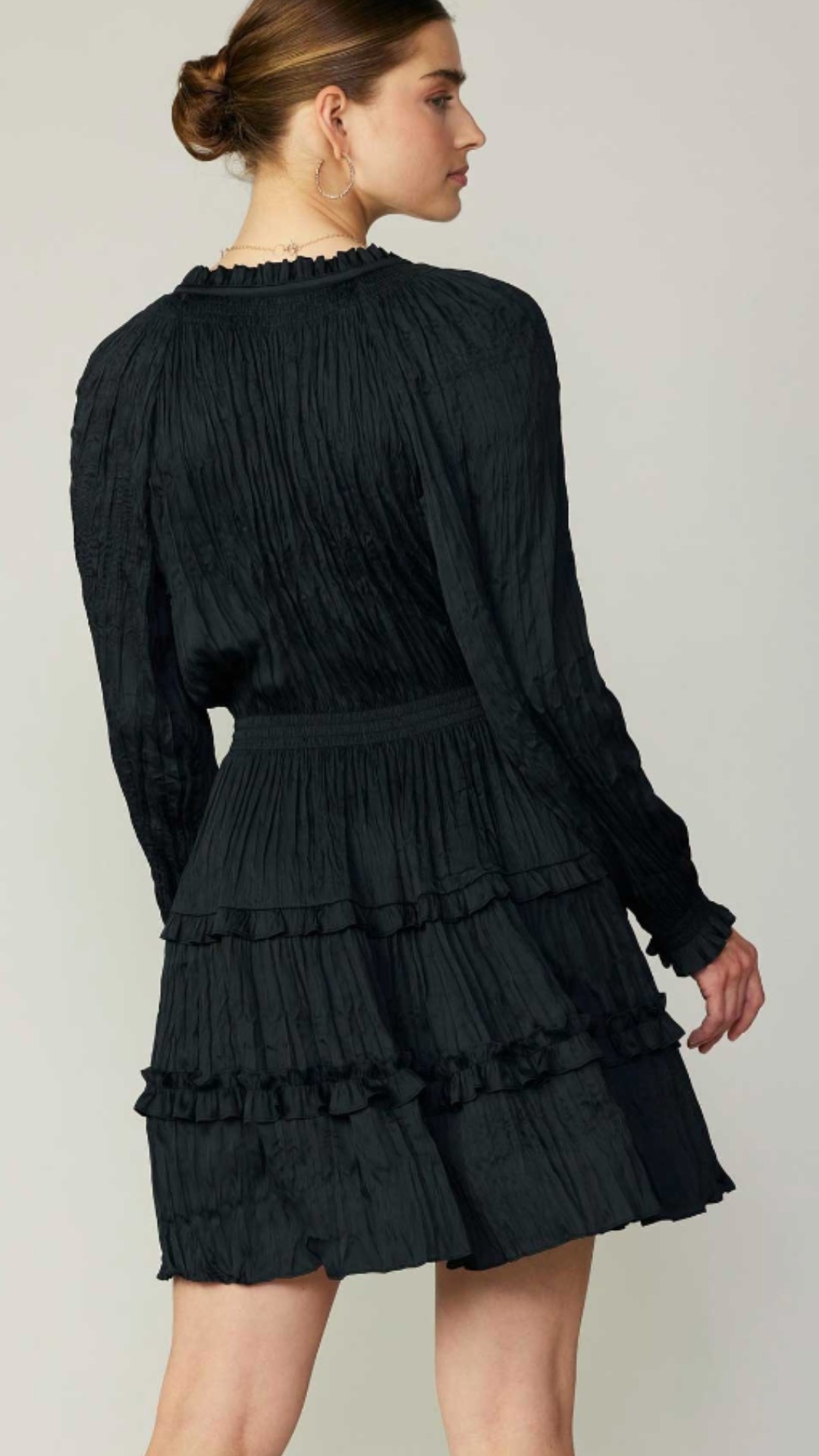 Black Long Sleeve Wrinkled Mini Dress