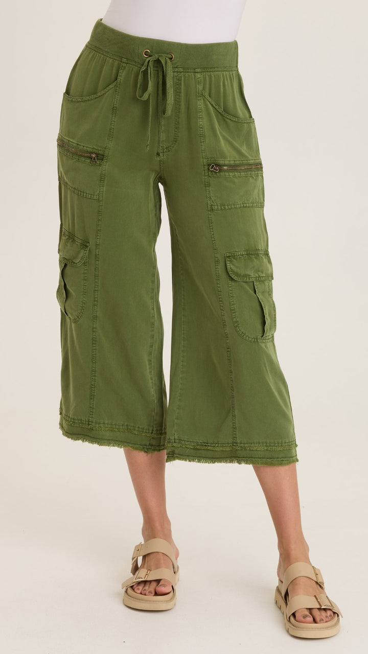 Apollo Pigment Bavo Classic Cargo Gaucho Crop