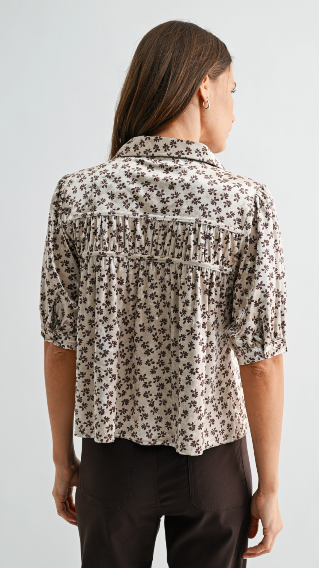 Shirring Velvet Half Sleeve Top