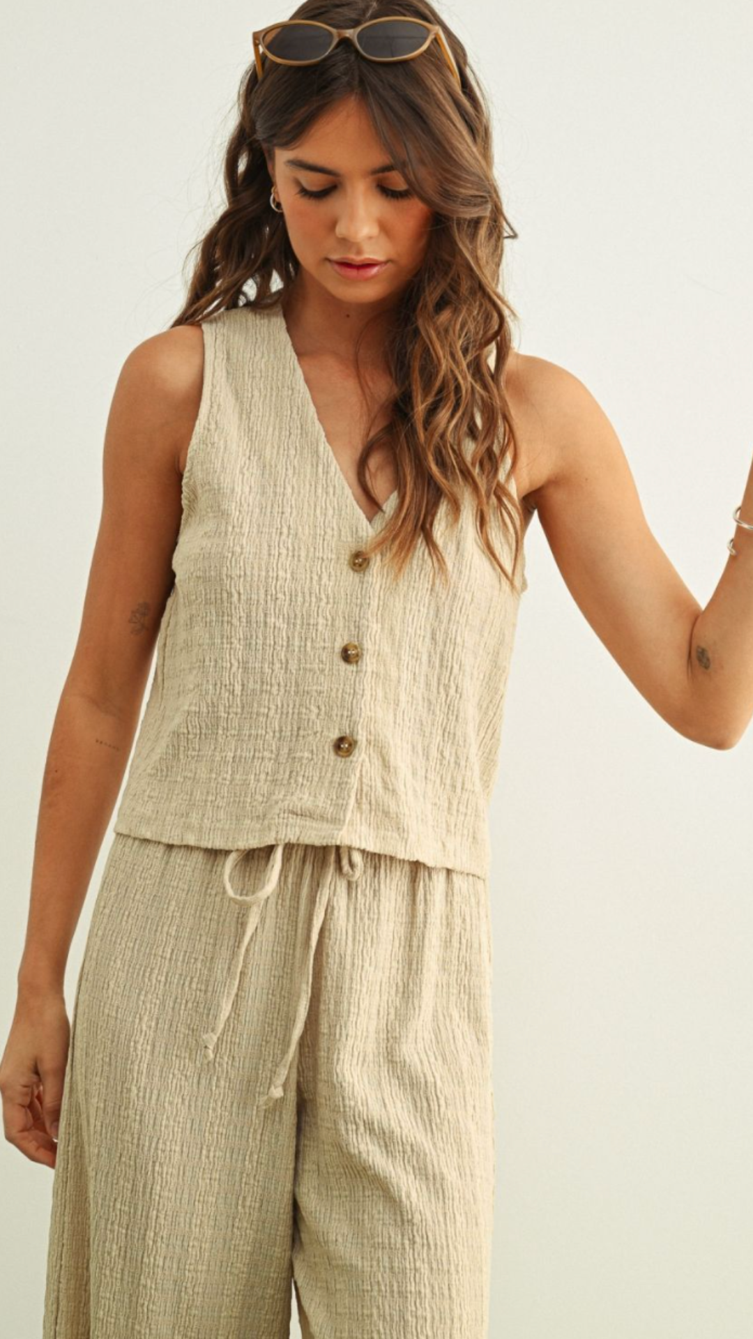 Tan Crinkled Fabric Sleeveless Button Front Top And Bottoms Set