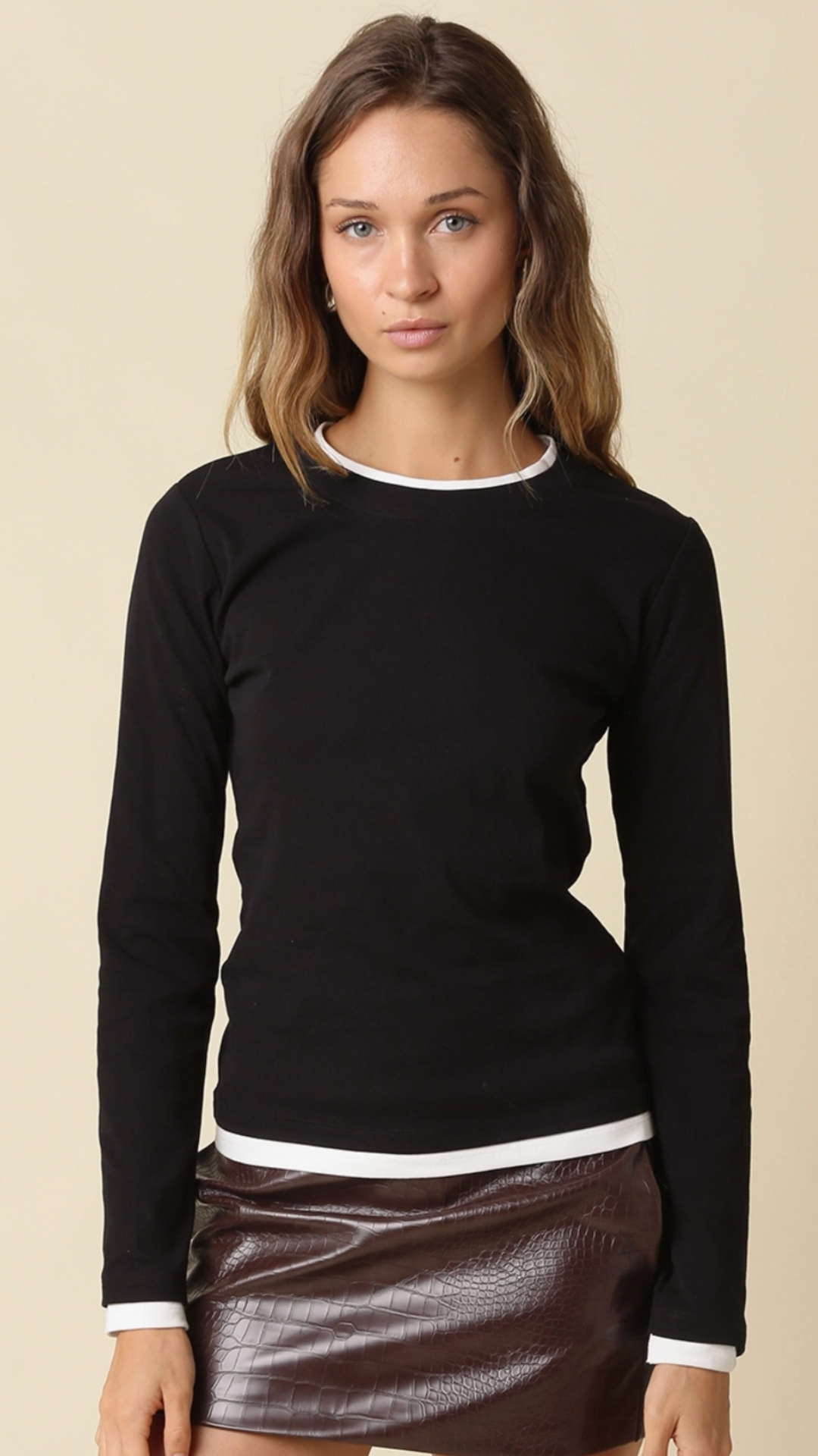 Black And White Contrast Trim Long Sleeve Top