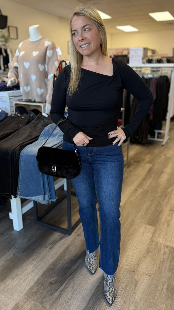 Black Fitted Twist Front Long Sleeve