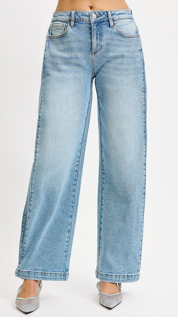Mid Rise Light Wash Wide And Barrel Jeans