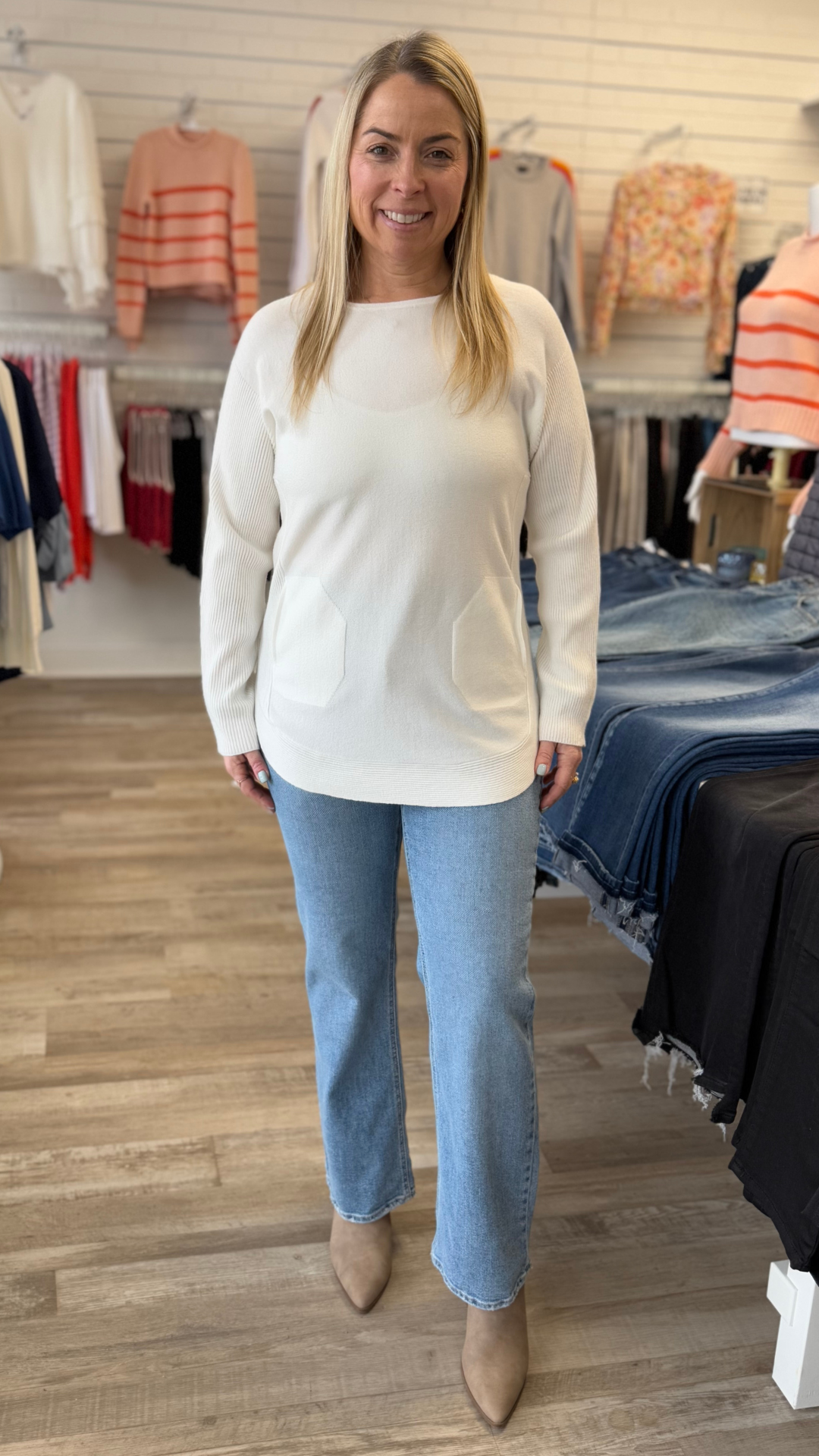 Cashmere Two Pocket Scoop Neck Long Sleeve