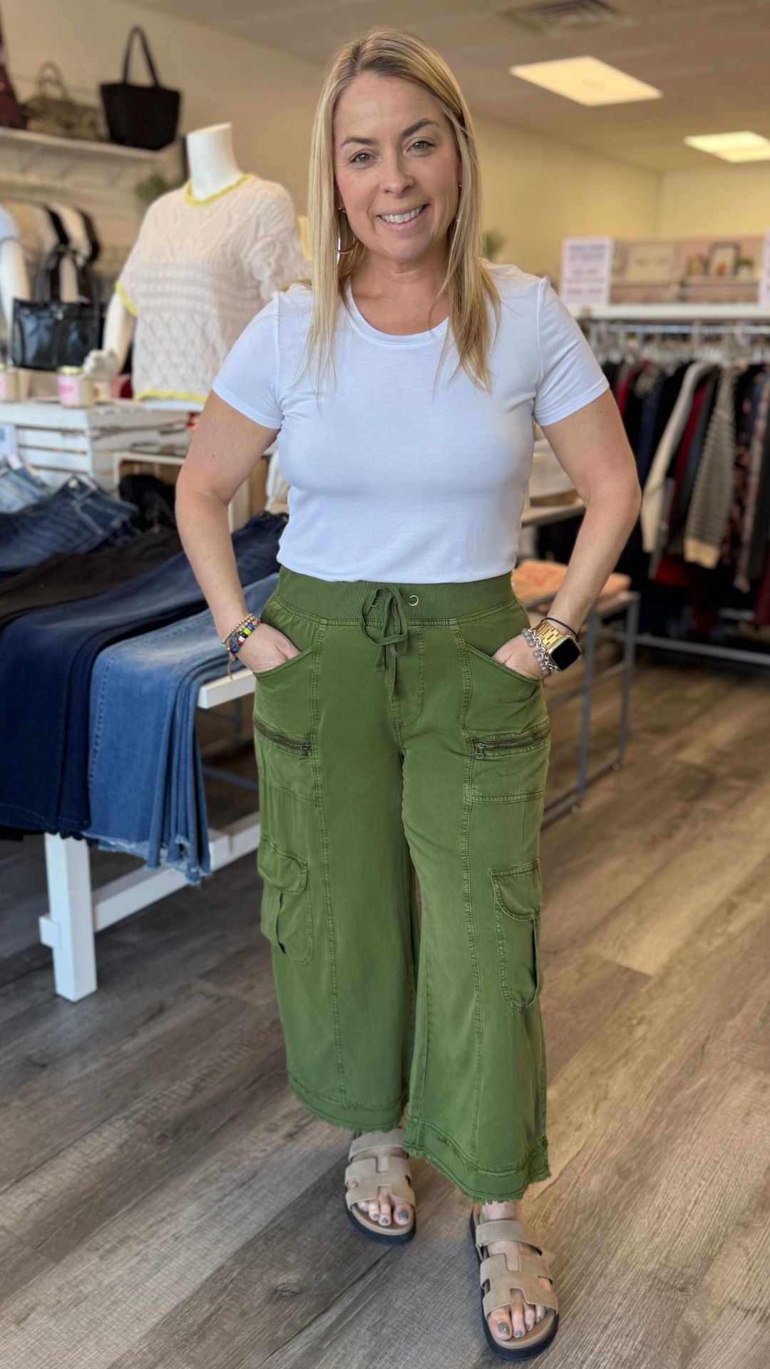 Apollo Pigment Bavo Classic Cargo Gaucho Crop