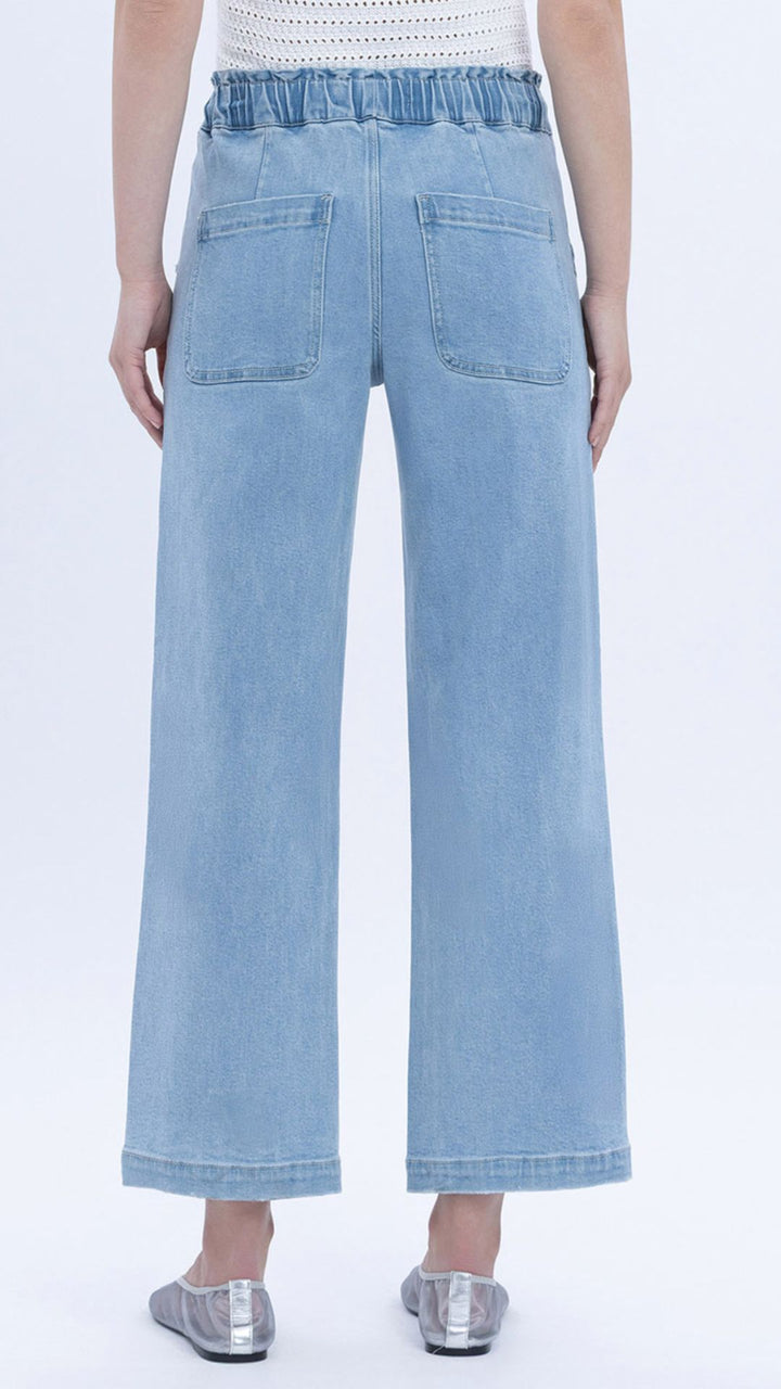 High Rise Light Wash Elastic Waistband Slim Wide Leg Jeans