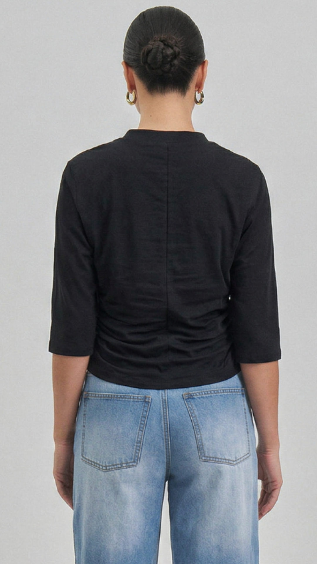 Black Quarter Sleeve Top