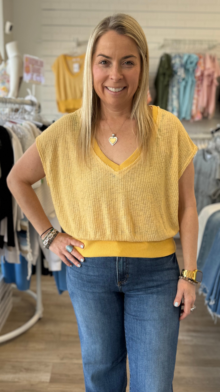 Iva Textured V Neck Tee