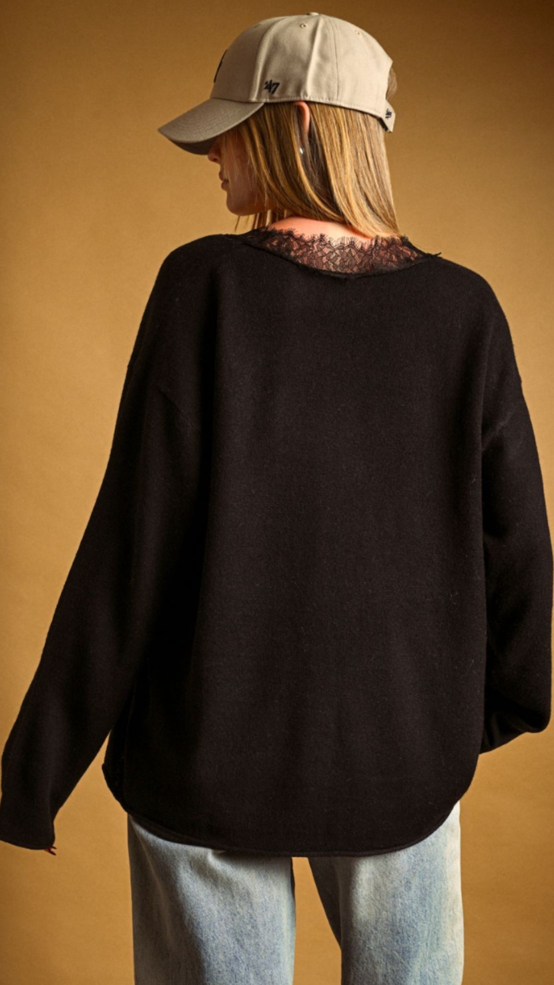 Black Long Sleeve Lace Contrasted Knit Top