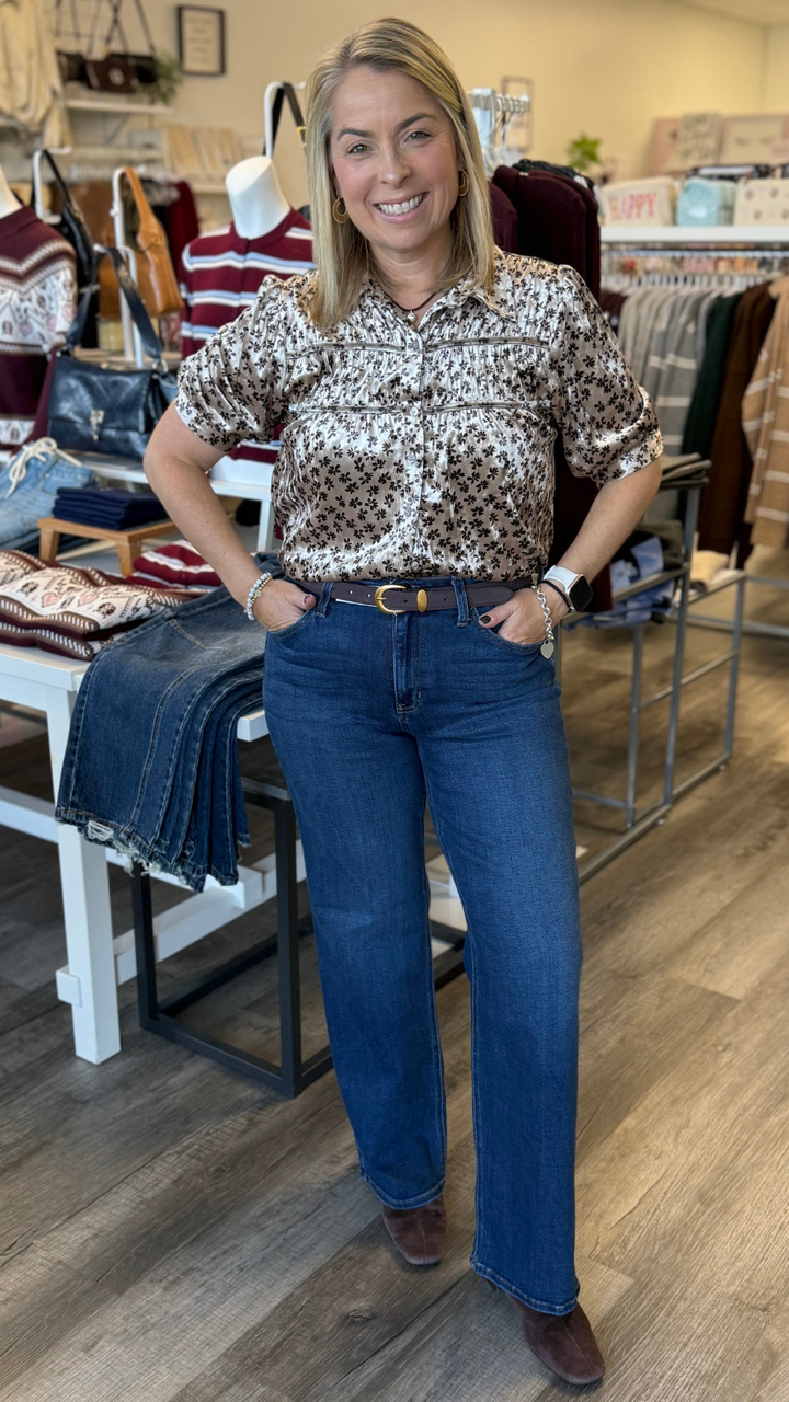 Shirring Velvet Half Sleeve Top