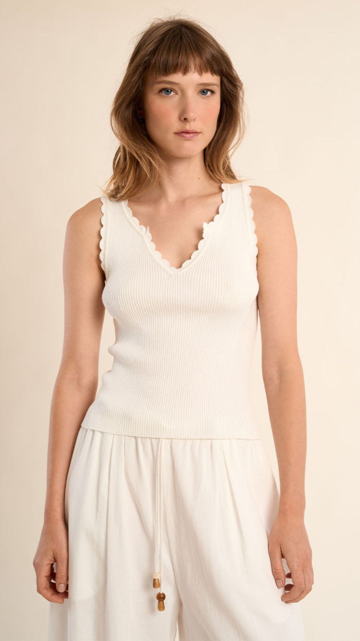 Off White Scalloped Edge Tank