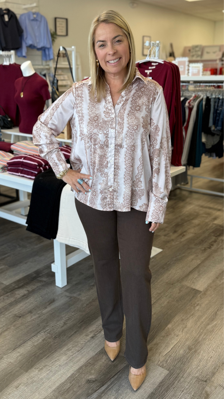 Floral Lace Pleated Back Blouse