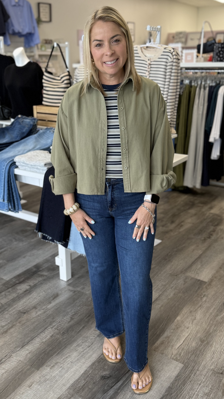 Olive Cropped Buttondown Shirt Jacket