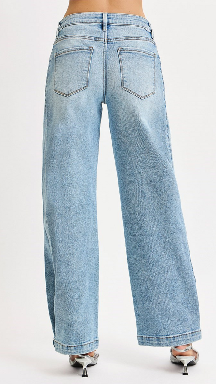 Mid Rise Light Wash Wide And Barrel Jeans