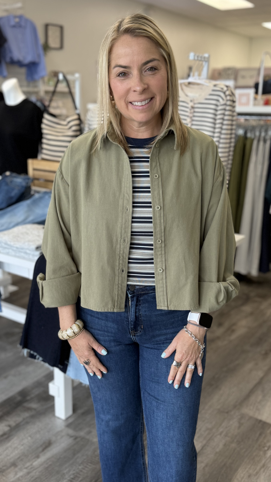 Olive Cropped Buttondown Shirt Jacket