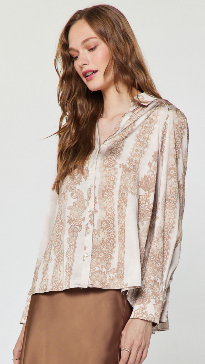 Floral Lace Pleated Back Blouse