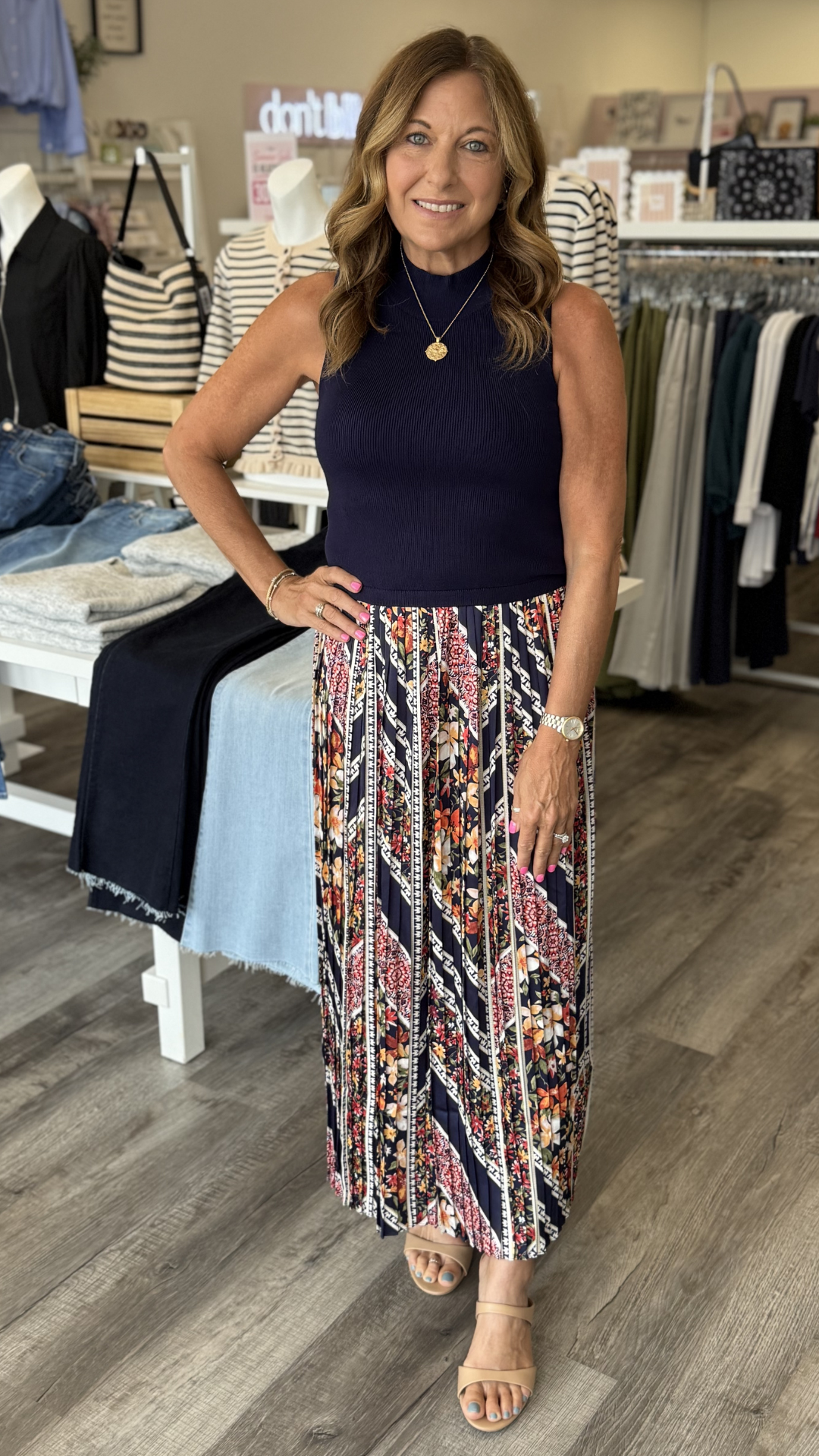 Navy Sleeveless Pleated Contrast Mock Neck Midi Dress