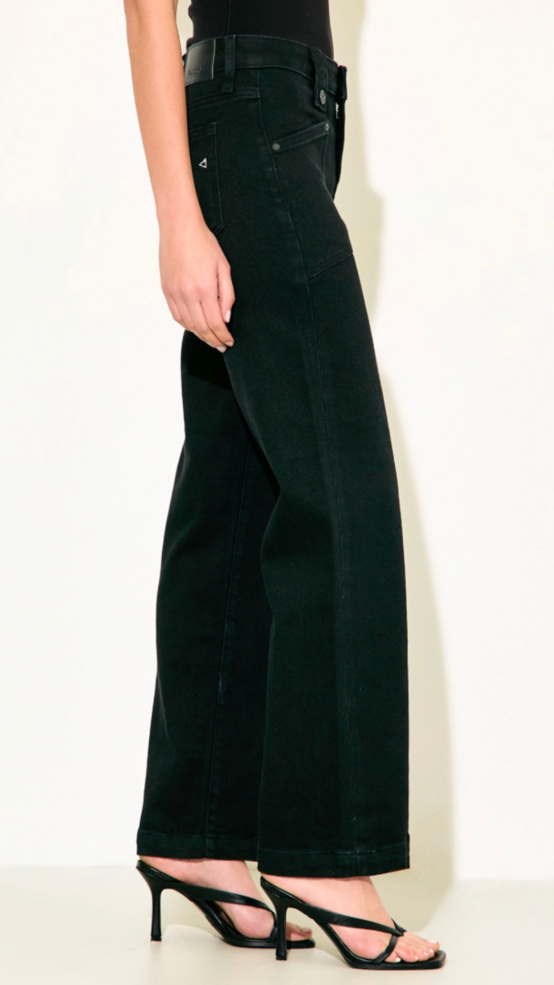 Mid Rise Black Classic Straight With Button Detail Jeans