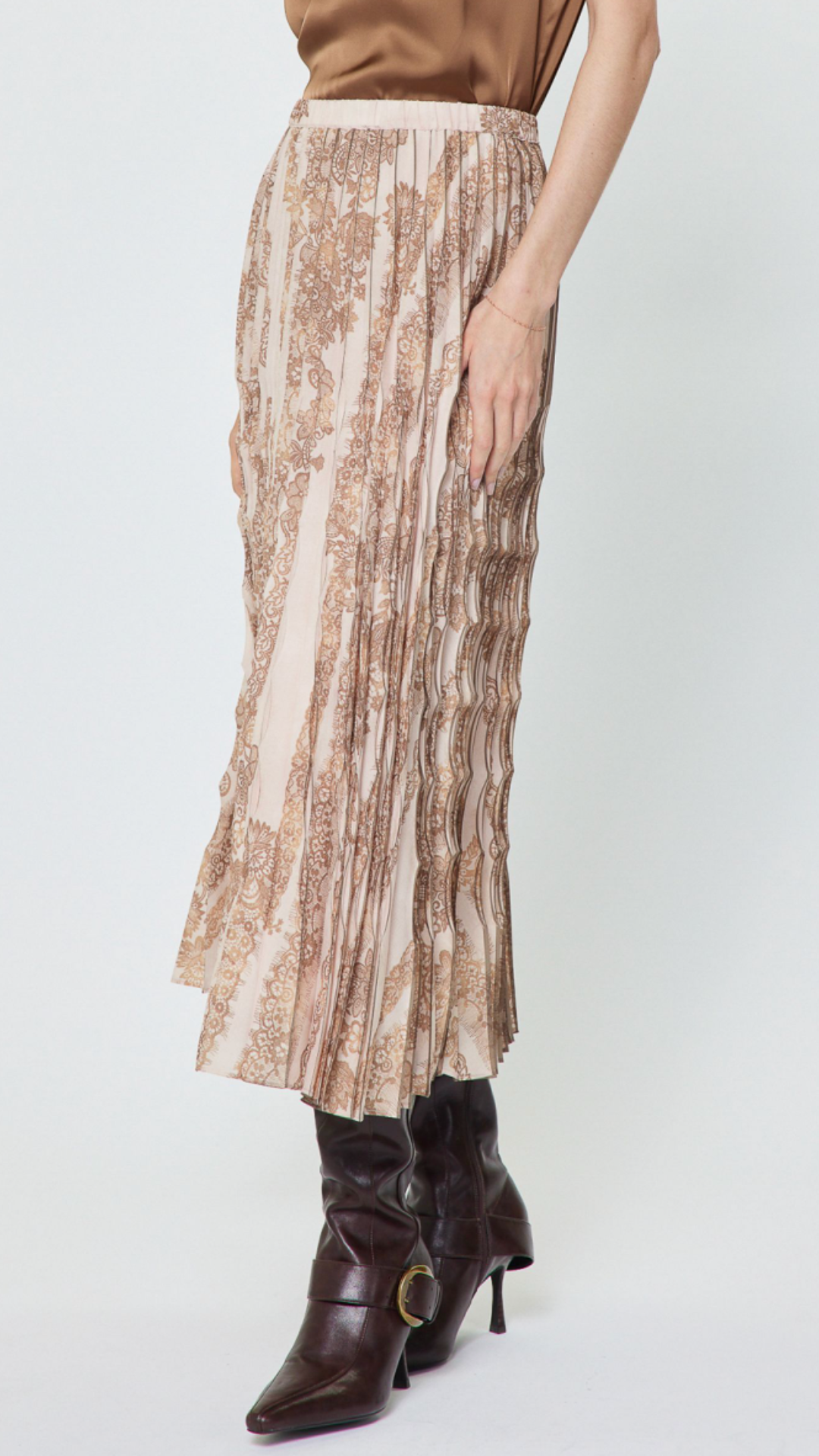 Blush Pink Floral Lace Pleated Skirt