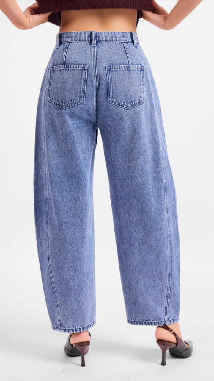 Plot Twist Barrel Jeans