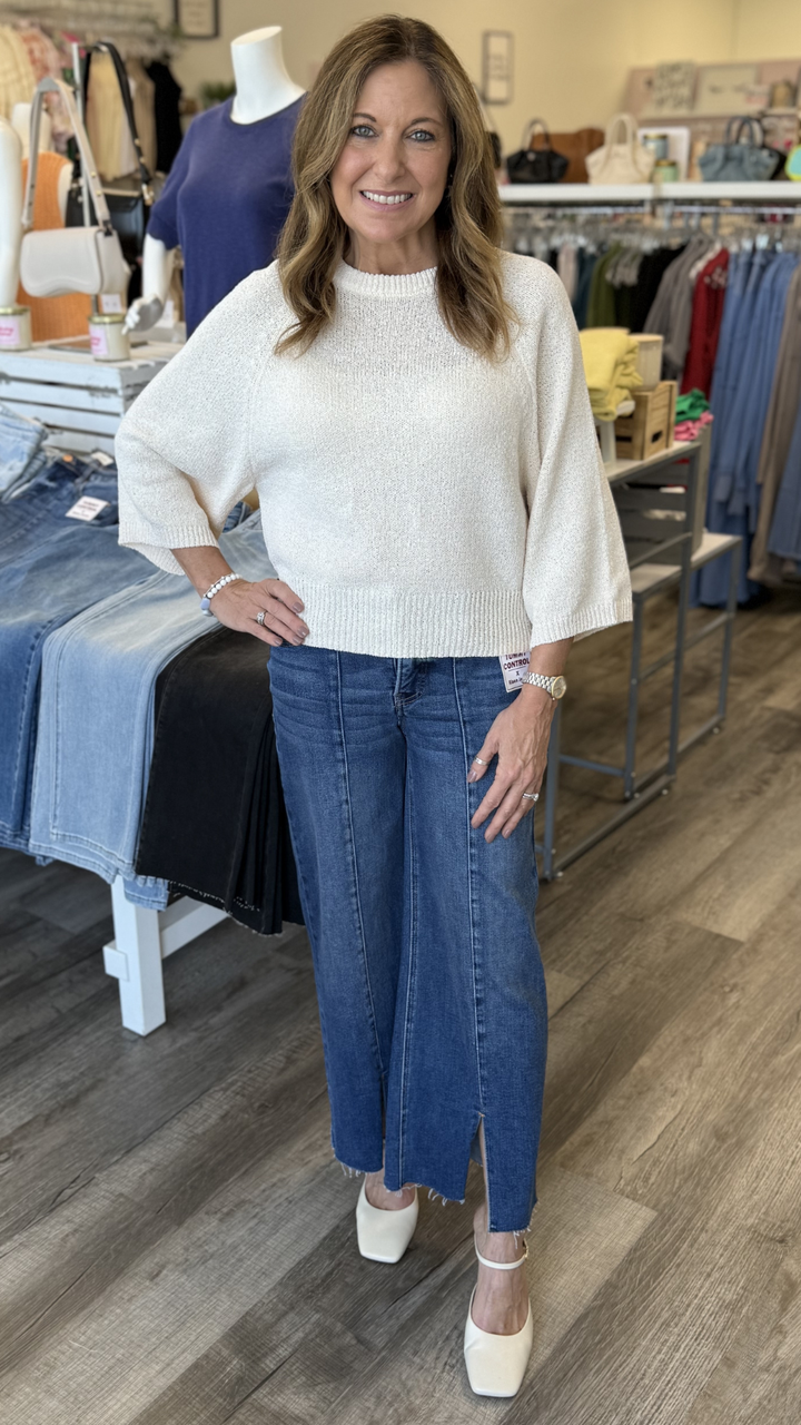 Cream Round Neck Quarter Sleeve Knitted Top