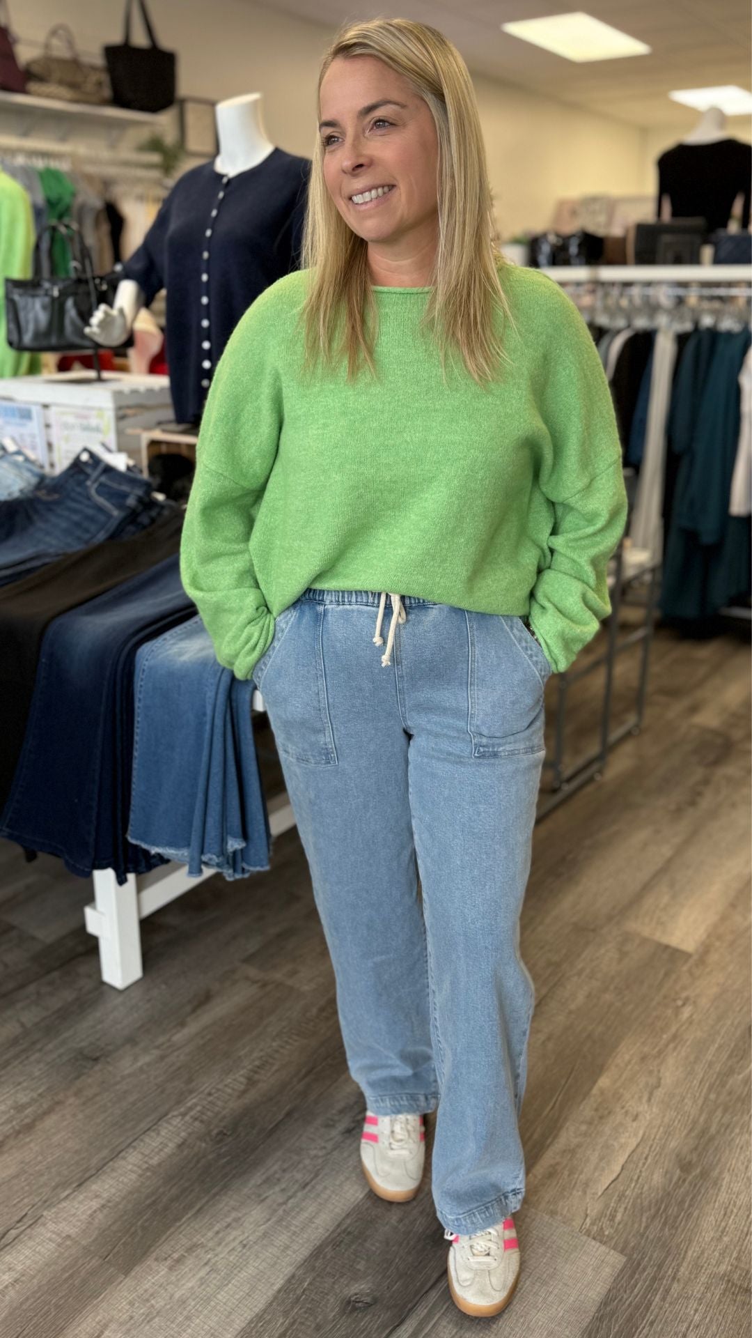 High Rise Light Wash Elastic Waistband Slim Wide Leg Jeans