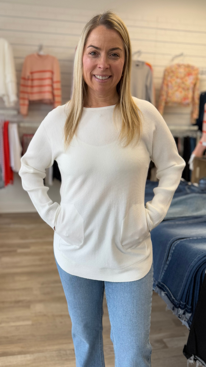 Cashmere Two Pocket Scoop Neck Long Sleeve