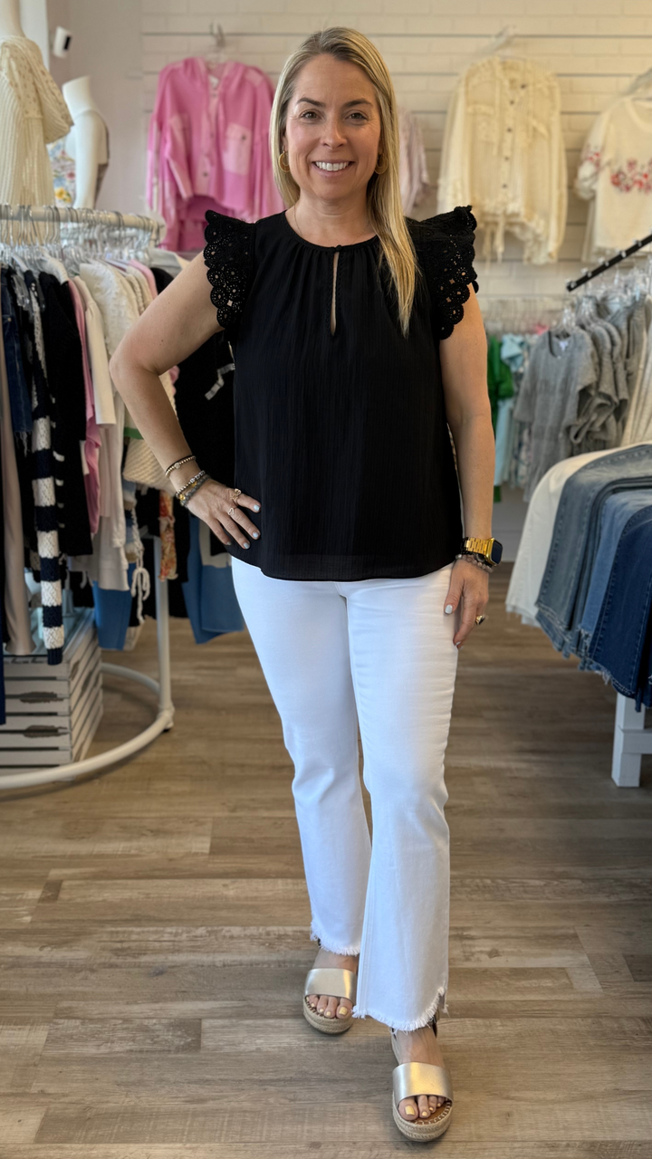 Round Neck Crochet Short Sleeve Blouse