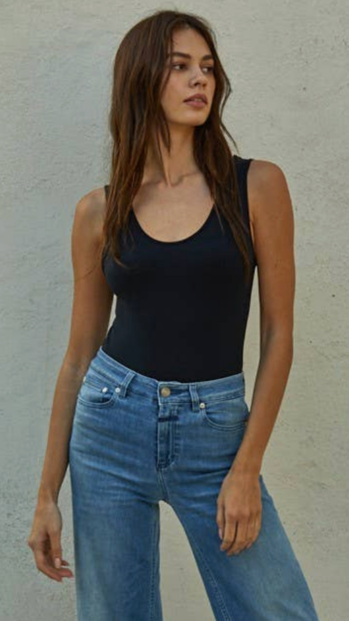 Black Essential Reverse Neck Tank