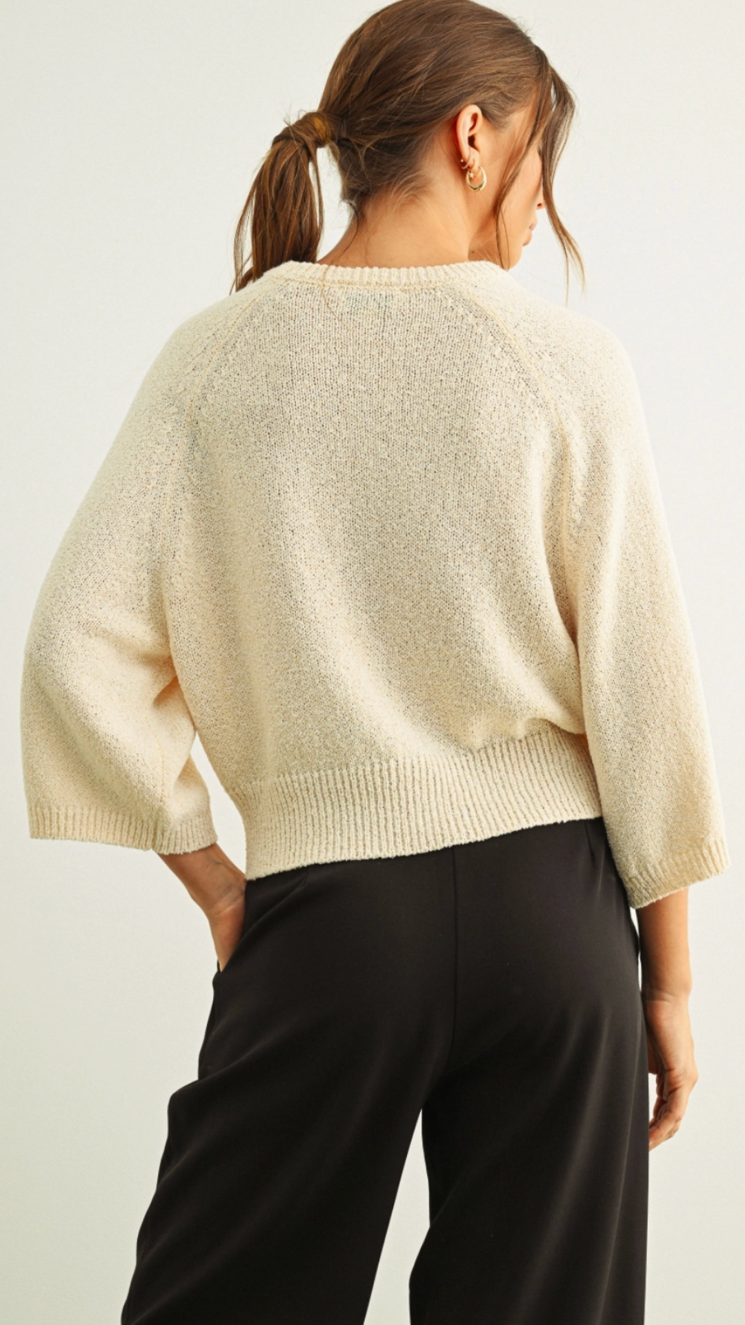 Cream Round Neck Quarter Sleeve Knitted Top