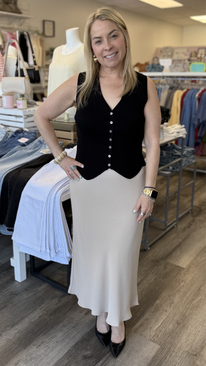 Sleeveless Ribbed Knit Vest